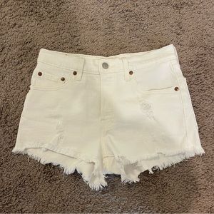 Levi 501 White Shorts